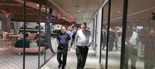 熊亚平率团赴义乌招商考察，深度对接广告设计产业新机遇